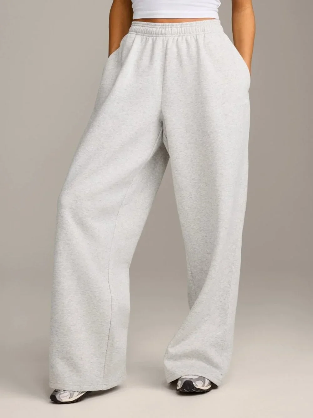 Oner Active Foundations Cosy Straight-Leg Joggers In Light Gray Size Large-Short - Picture 1 of 9